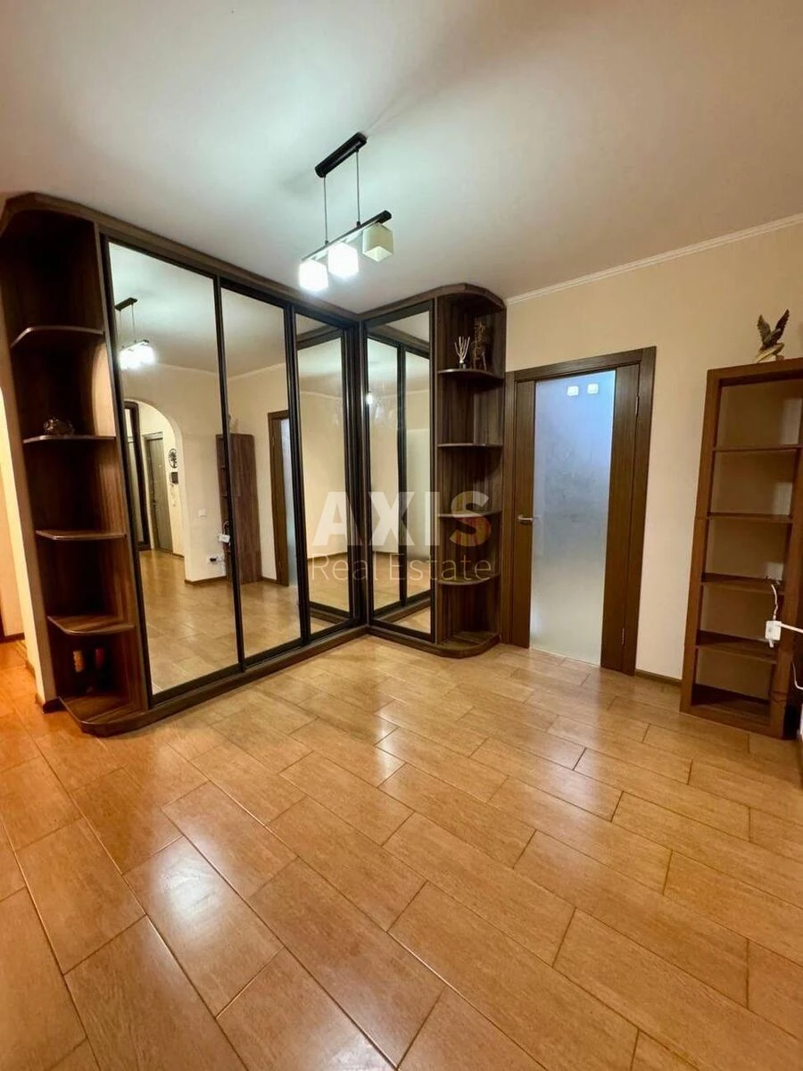 3k apartment vul. Александры Эстер 14699702