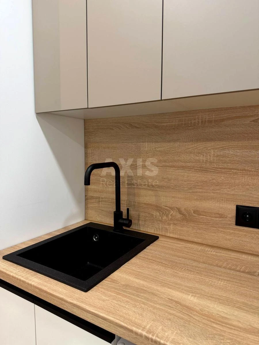 1k apartment pr-t Leonida Kadenyuka 9689404