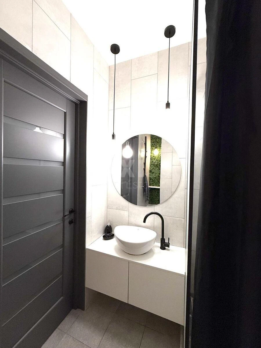 1k apartment vul. Novoukrai'ns'ka 24А709428