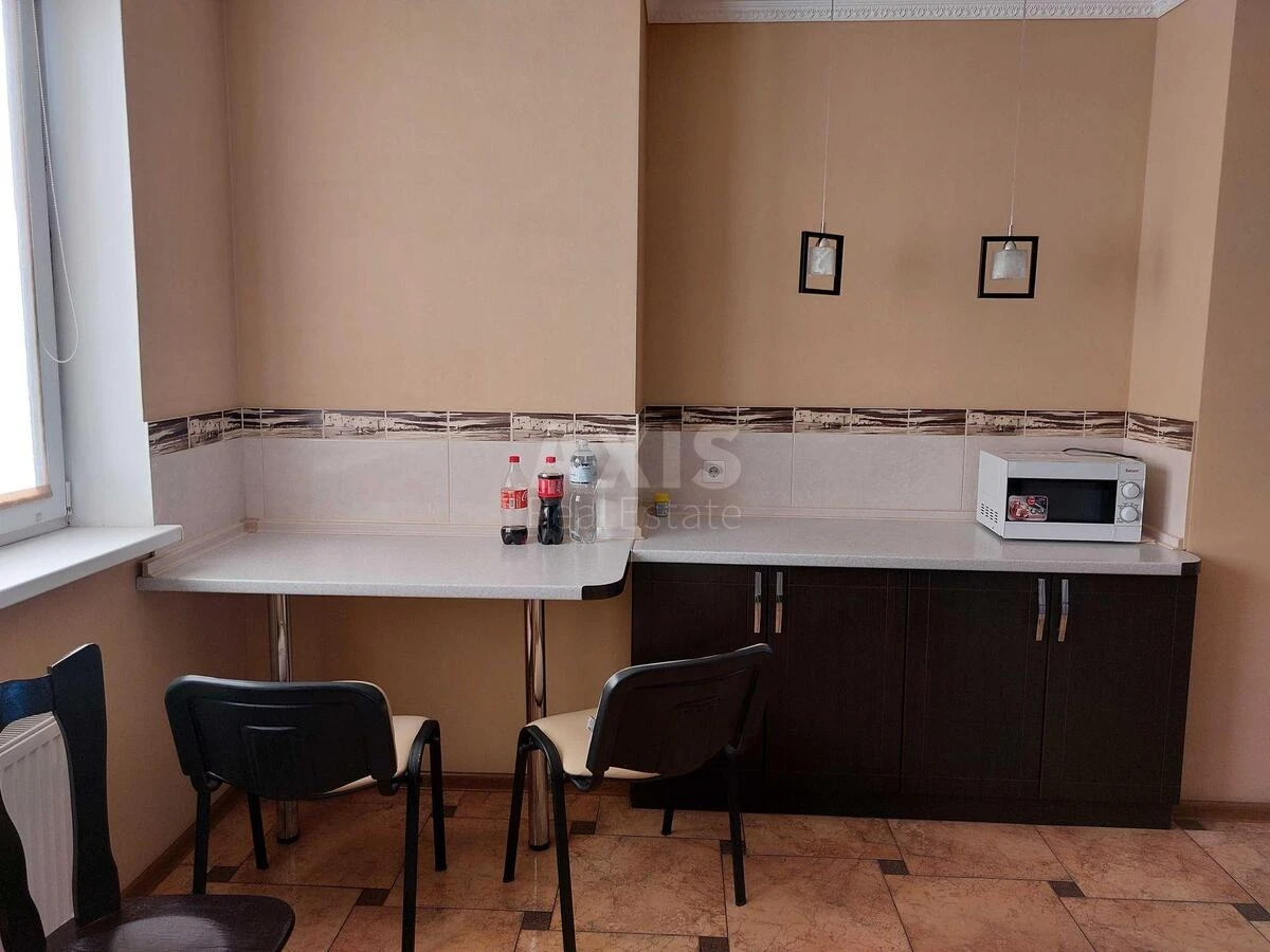 4к квартира ул. Мишуги Александра 12695530