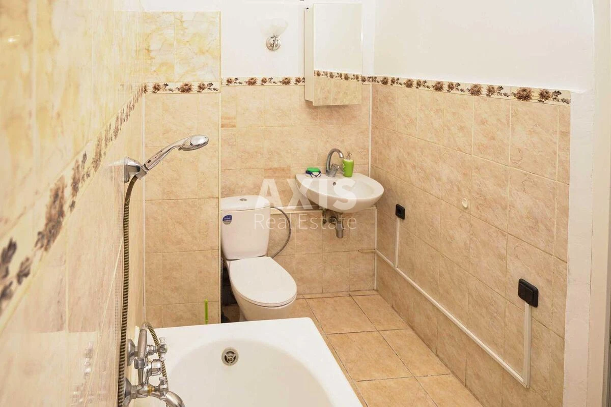 2k apartment pr-t Povitryanykh Syl 34671585