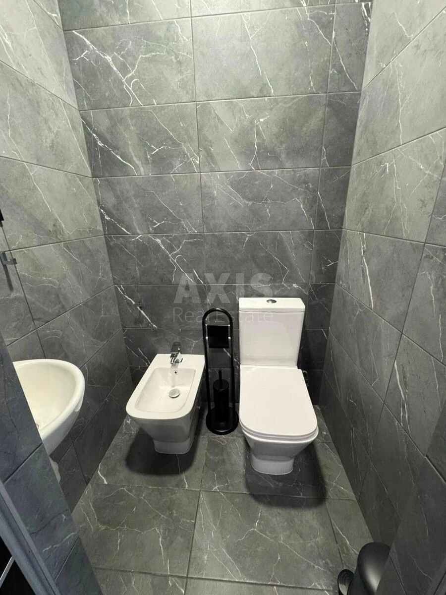 2k apartment vul. Viktora Nekrasova 86902613
