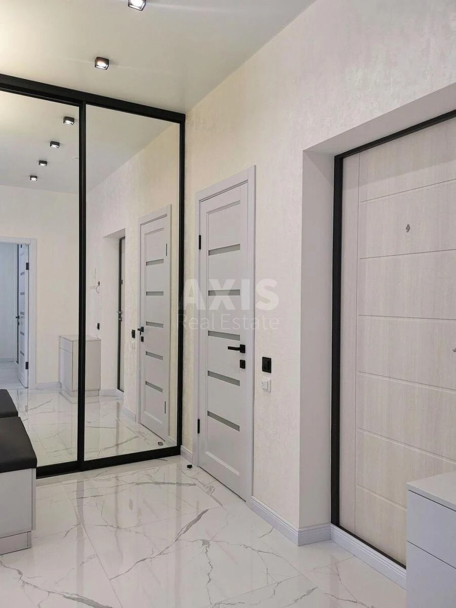 2k apartment vul. Myhajla Maksymovycha 26Г690596