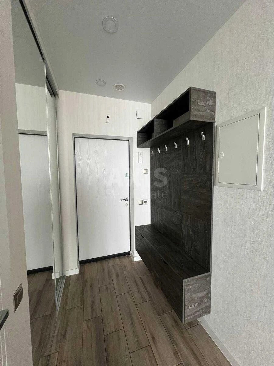 1k apartment pr-t Berestejskij 5Б692788