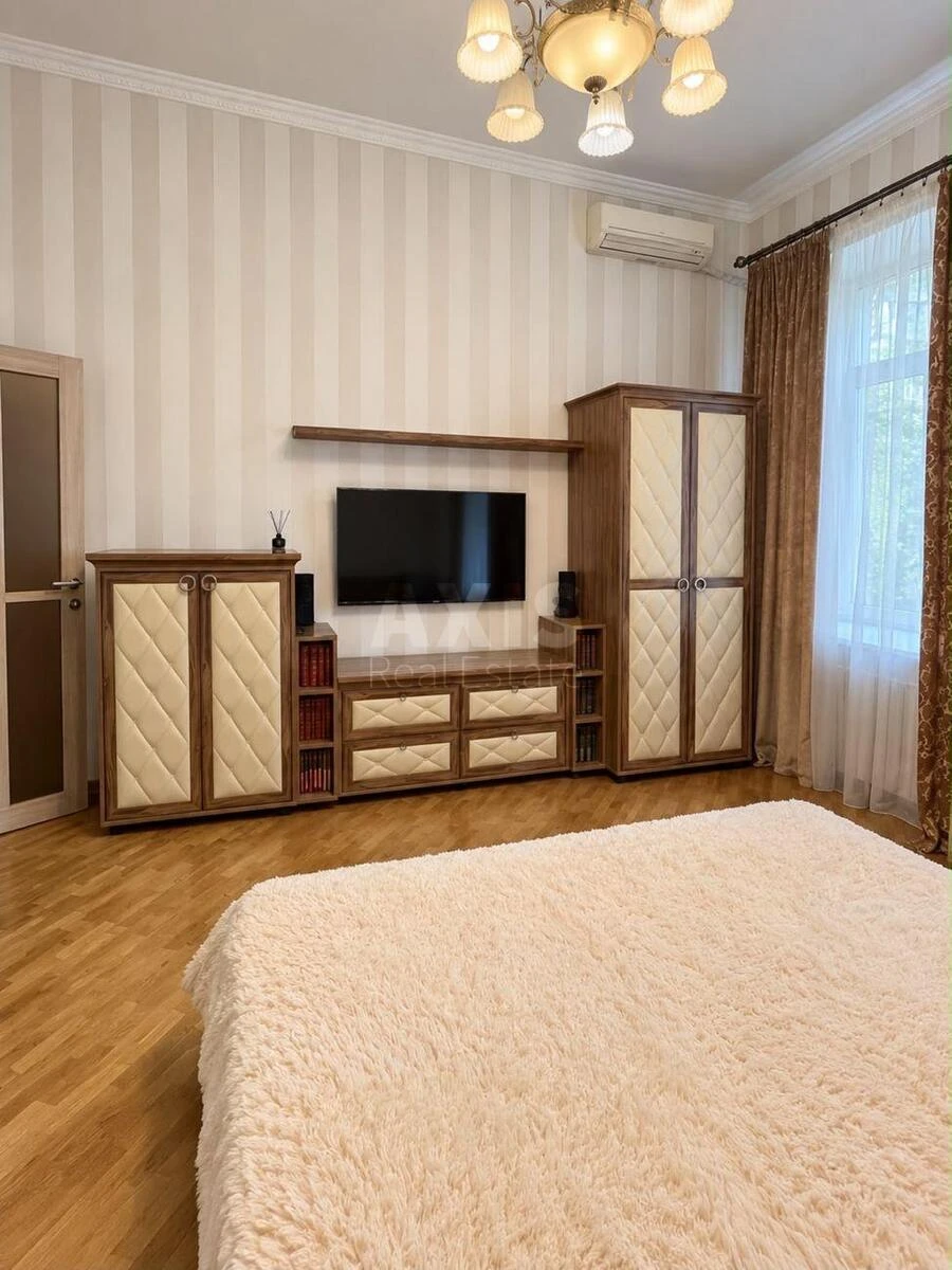 2k apartment vul. Mazepy Ivana 12708492