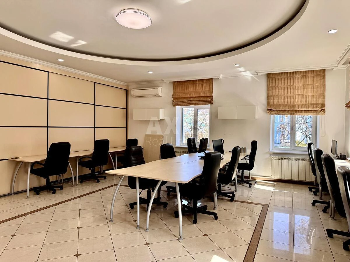 6к квартира ул. Трехсвятительская 13693854