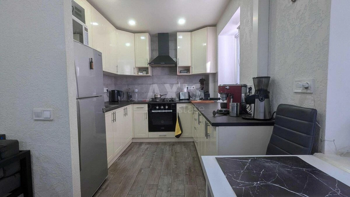 1k apartment bul. Verhovnoi' Rady 2569426