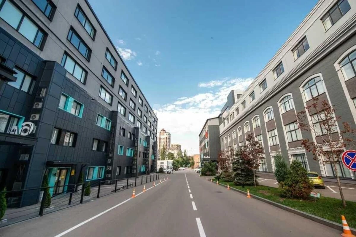 Office vul. Pymonenka Mykoly 13, 89m2699499