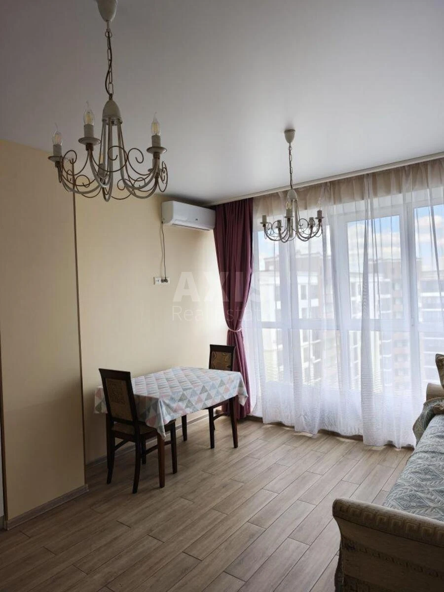 1k apartment vul. Radystiv 32685532