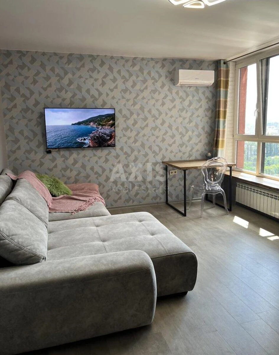 1k apartment pr-t Stepana Bandery 32Д711374