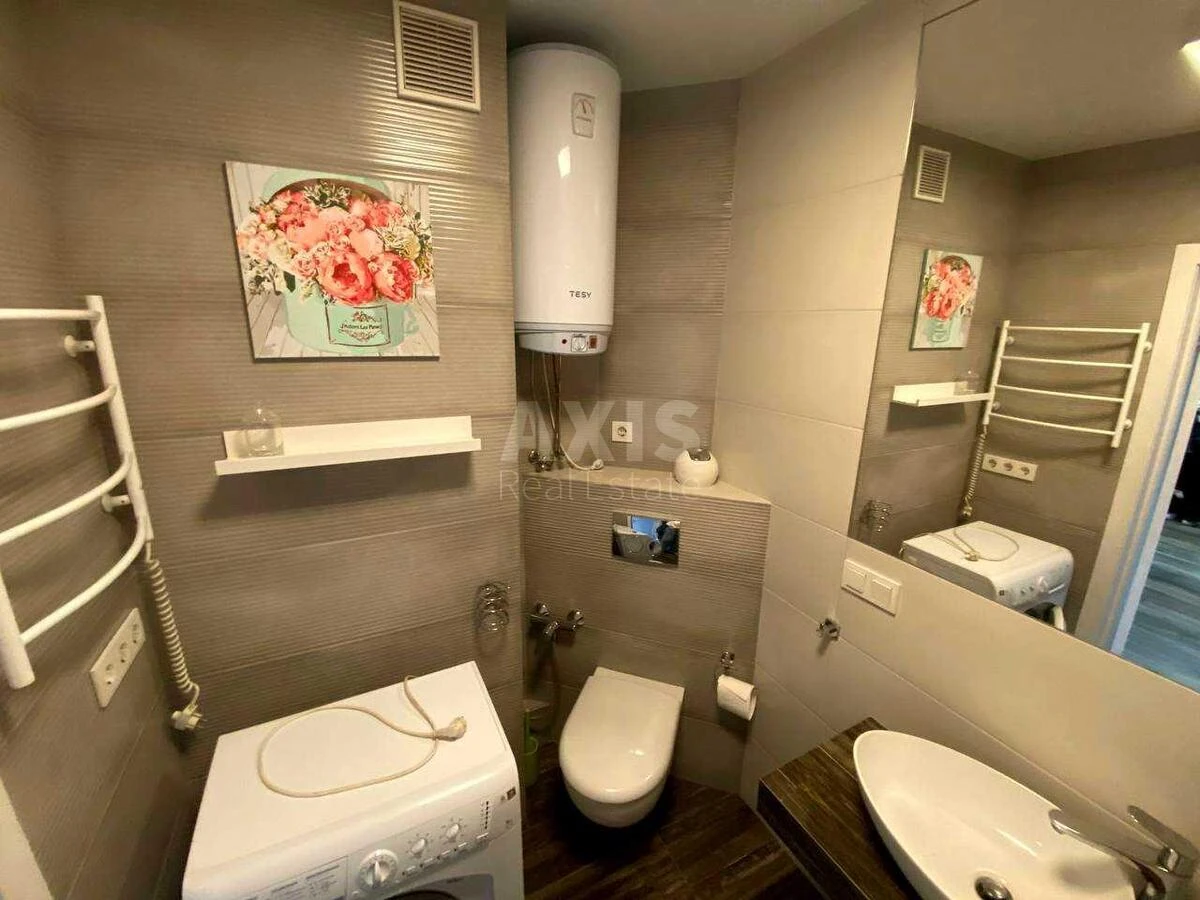 2к квартира ул. Донца Михаила 2Б7054314