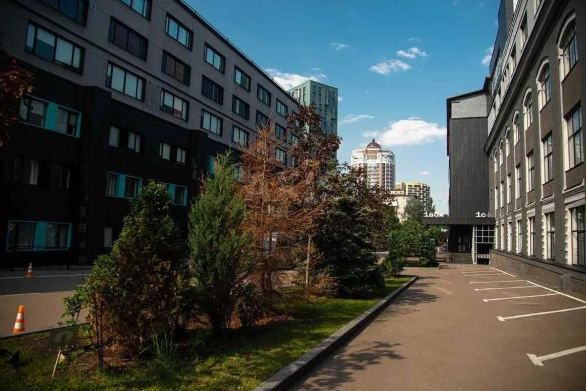 Office vul. Pymonenka Mykoly 13, 89m26994910