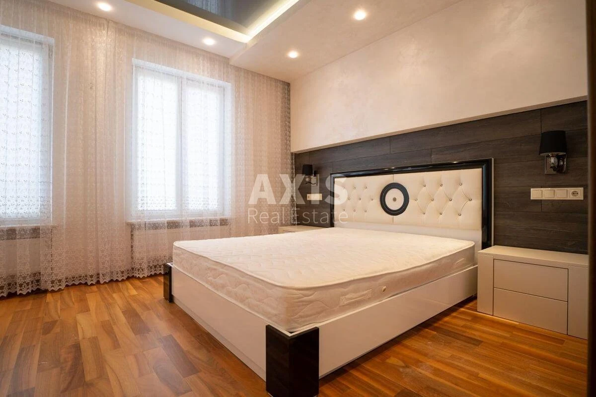 Дoм ул. Редчинская, 200м2, город Киев608001