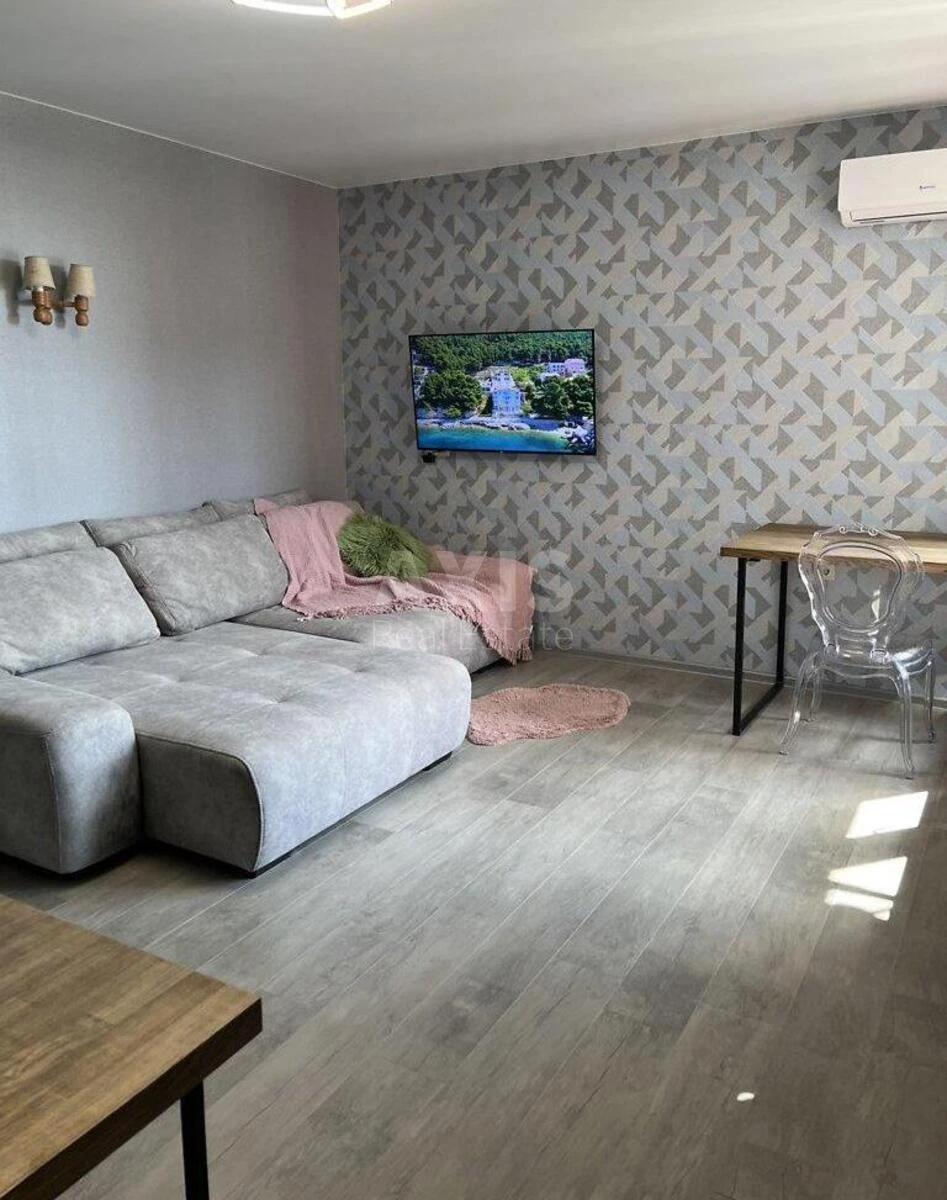1к квартира пр-т Бандеры Степана 32Д711372