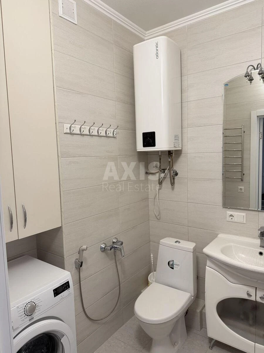 1k apartment pr-t Yevropeyskoho Soyuzu 41Є700154