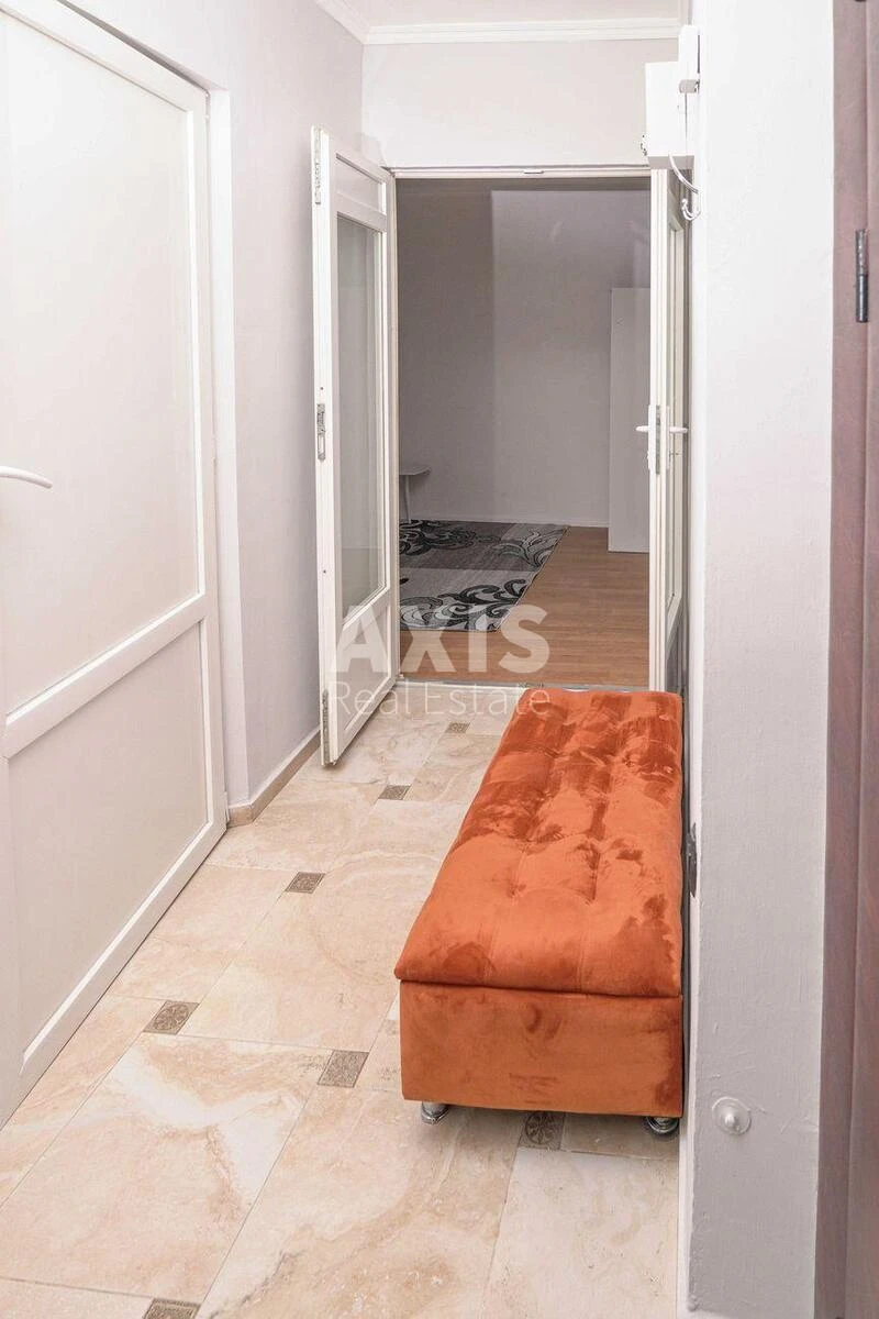 2k apartment pr-t Povitryanykh Syl 34671588