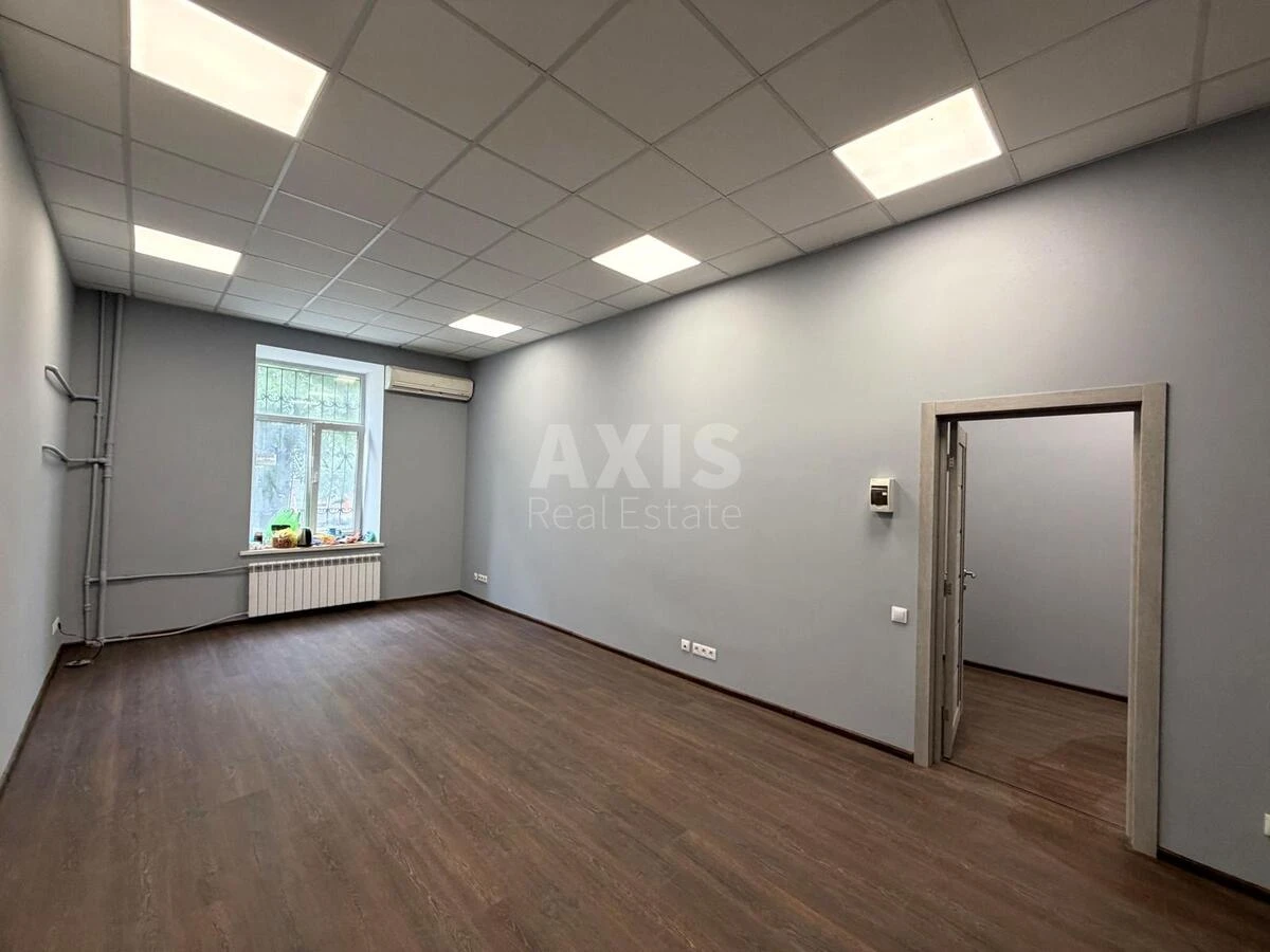 Офис ул. Евгения Чикаленко 25, 300м268919