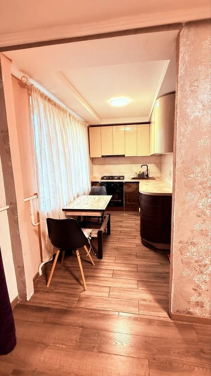 2k apartment pr-t Berestejskij 88/2690601