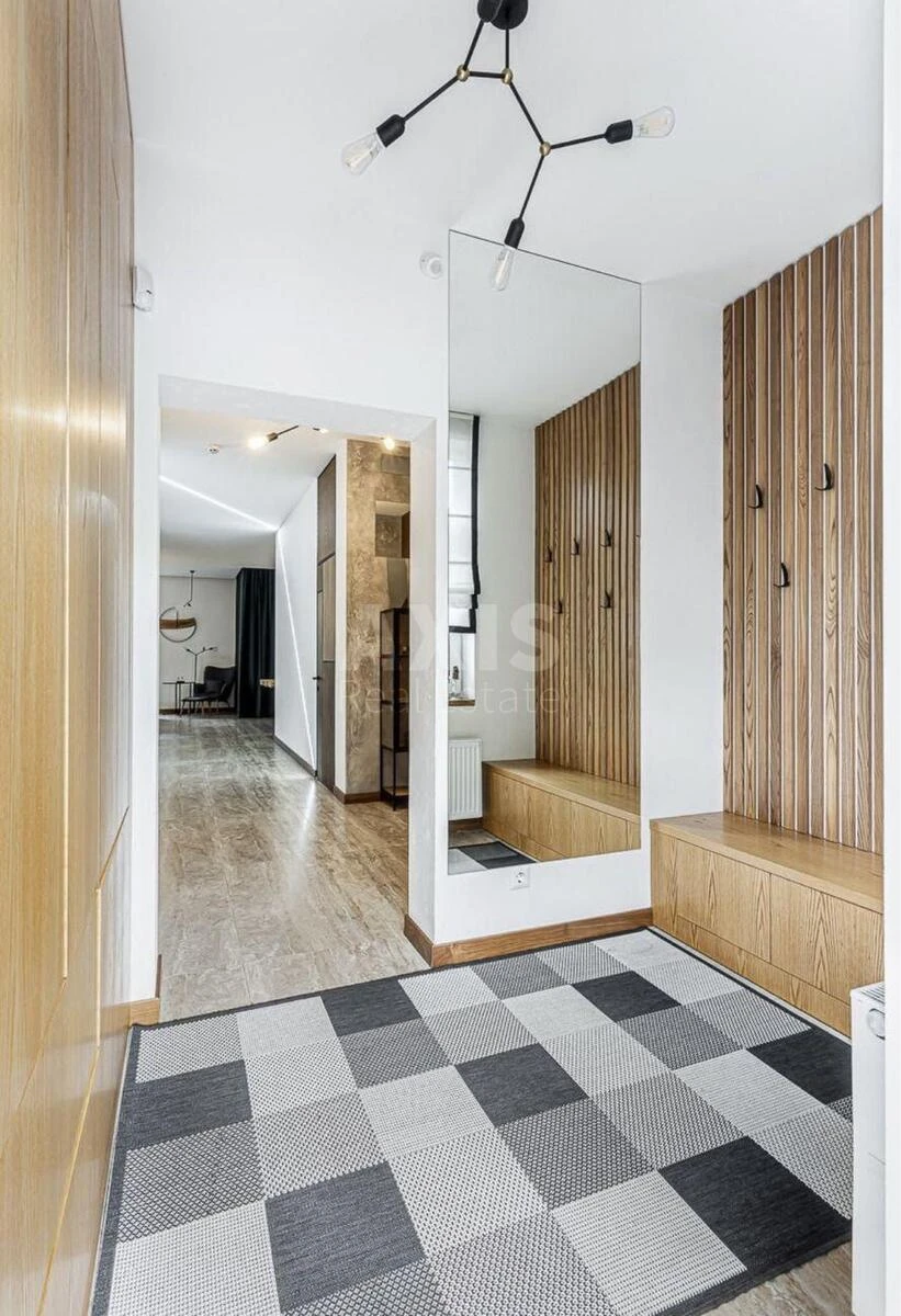 House vul. Red'chyns'ka, 350m2, Kyiv city477695