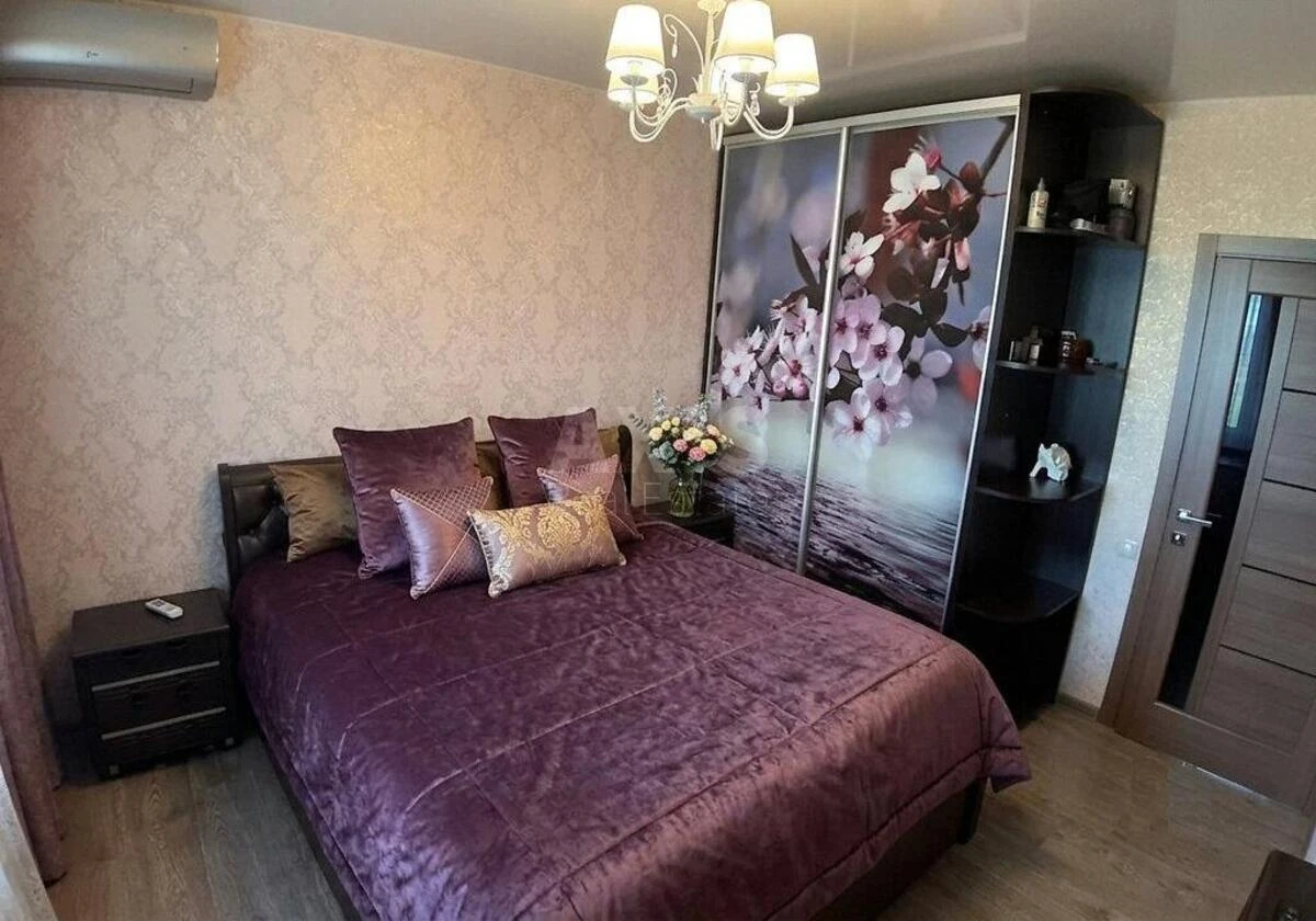 3k apartment vul. Myloslavs'ka 4699731