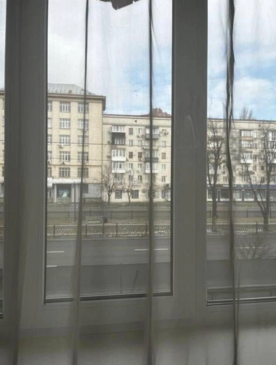 1k apartment pr-t Berestejskij 3686502