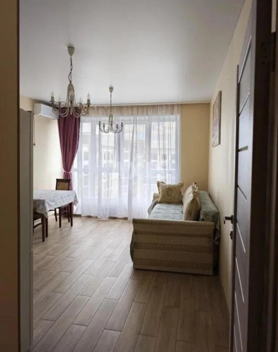 1k apartment vul. Radystiv 34К706652