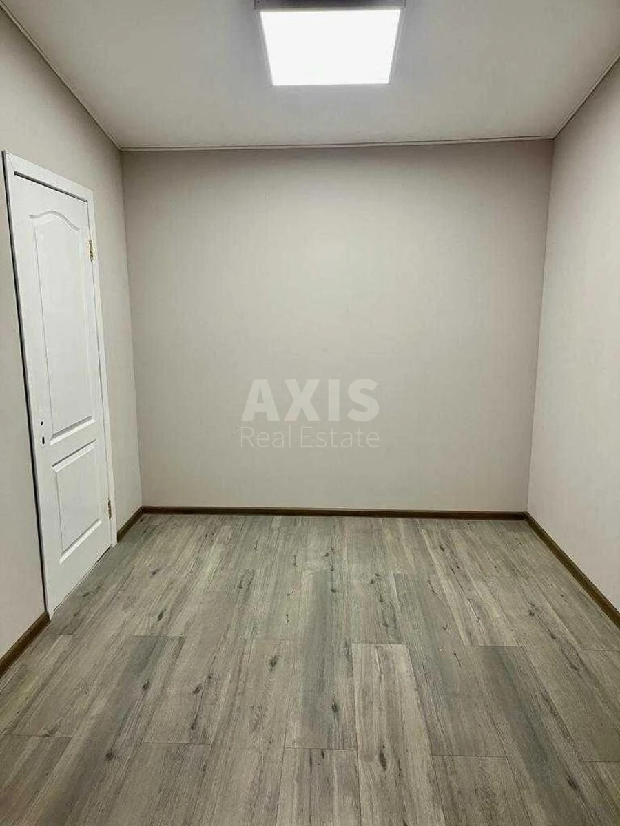 Офис пл. Космонавтов 4, 3000м26946112