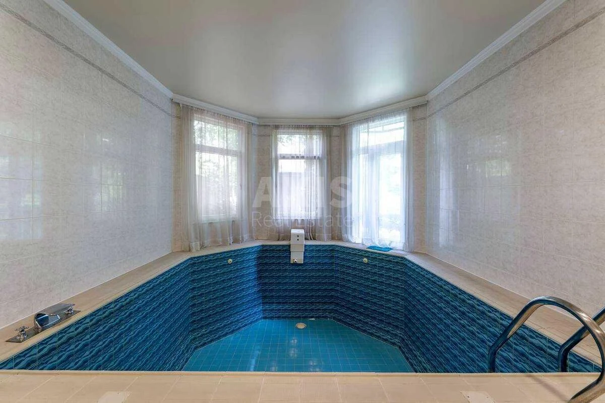 House vul. Ulitina Ivana, 590m2, Kyiv city7150110