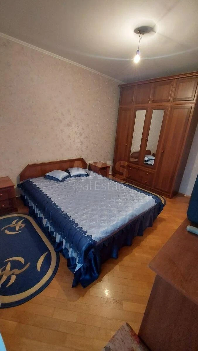 3k apartment vul. Raduns'ka 3А685680