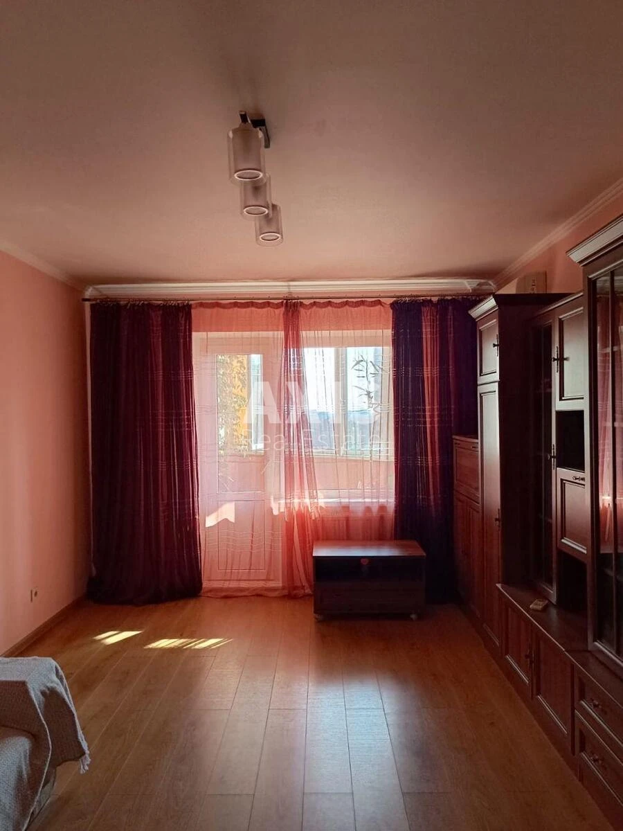 3к квартира ул. Oleksandry Ekster 14699709