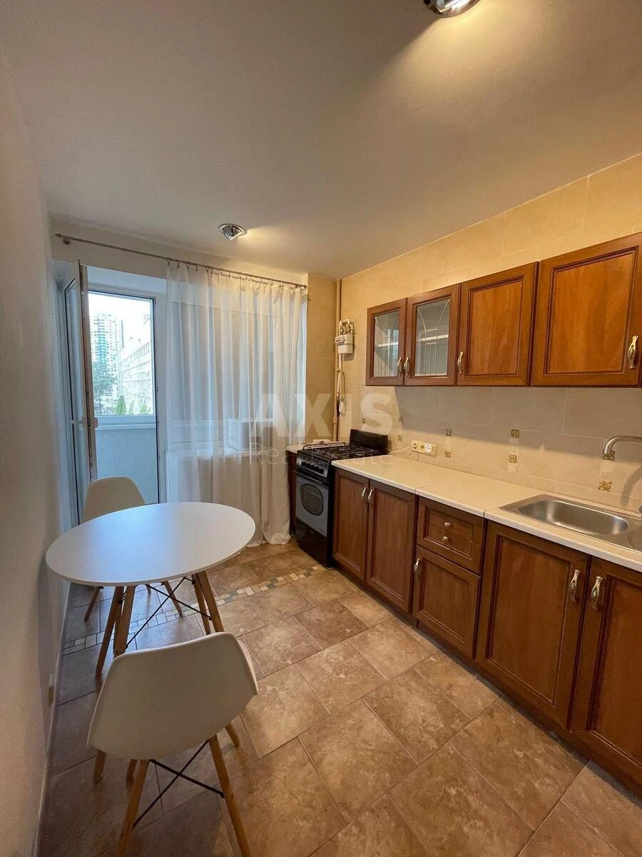 1k apartment vul. Chornovola V'jacheslava 30709500