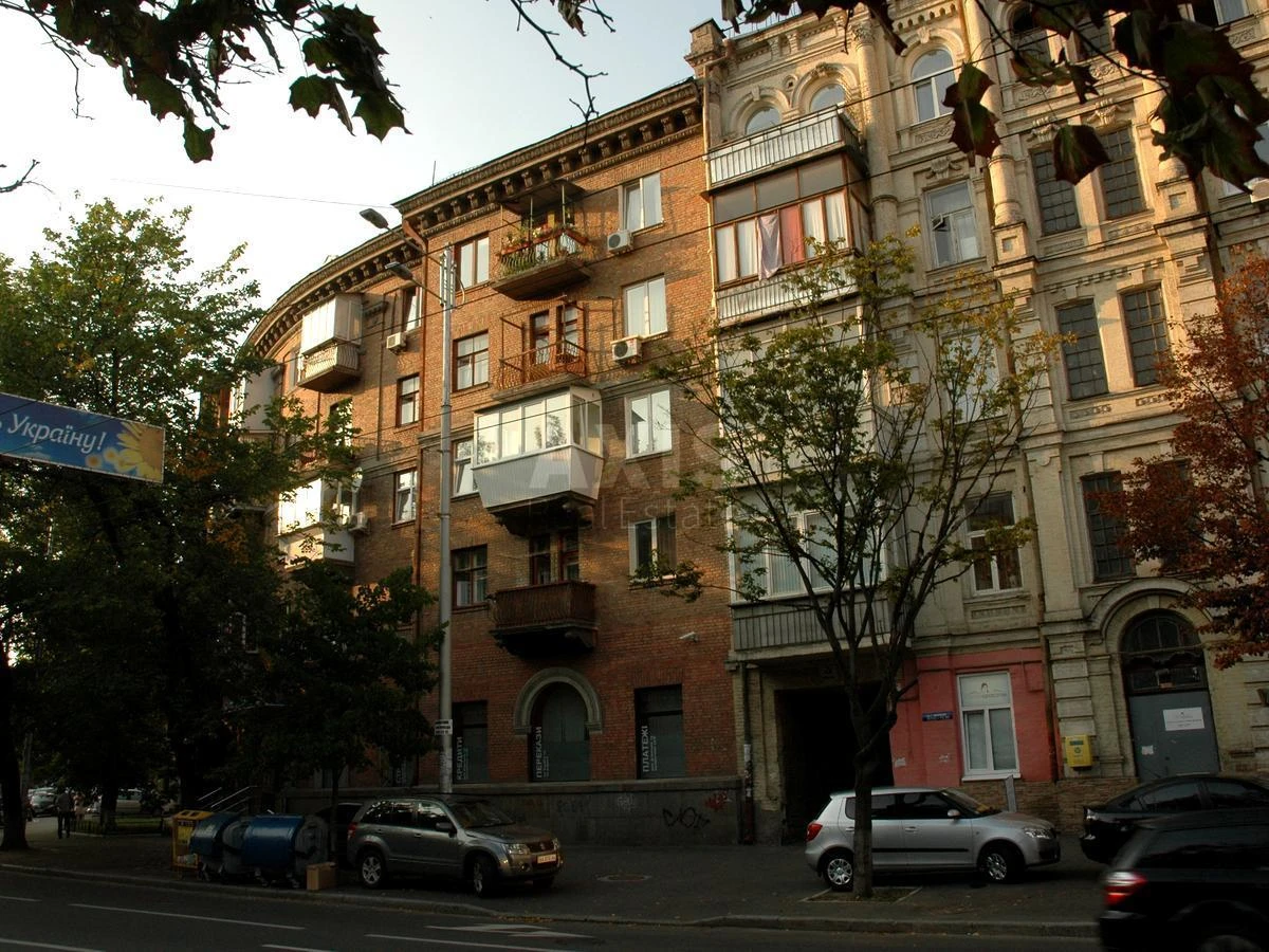 2к квартира ул. Жилянская 54694149