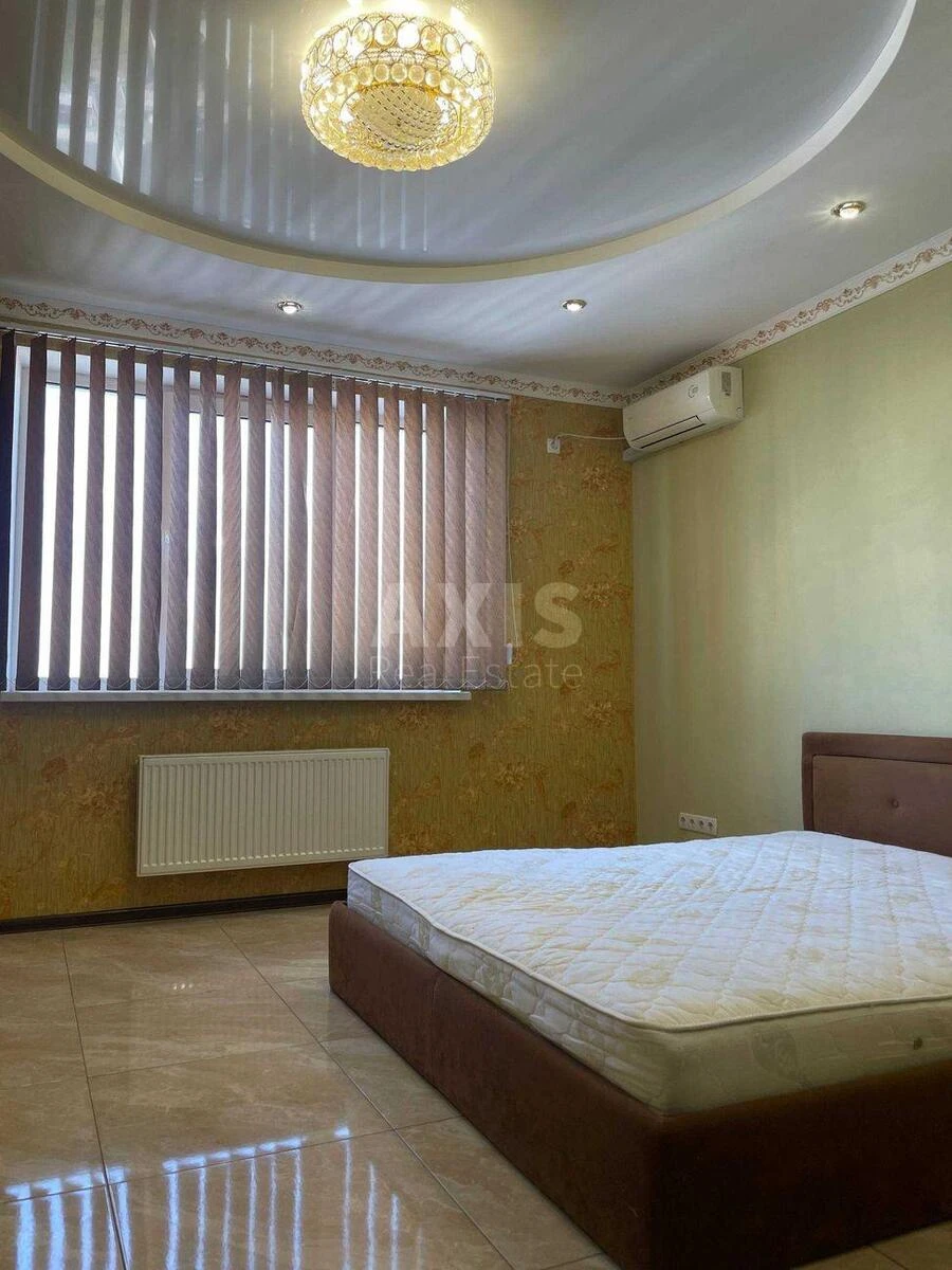 4к квартира ул. Мишуги Александра 12695537