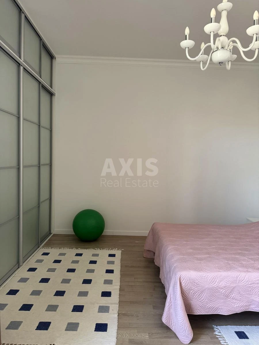 4k apartment vul. Kost'ol'na 156871813
