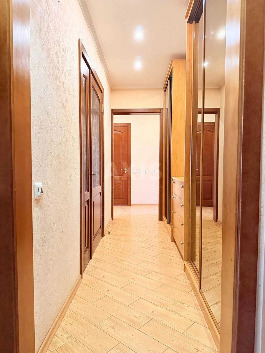 3k apartment vul. Pancha Petra 76908318