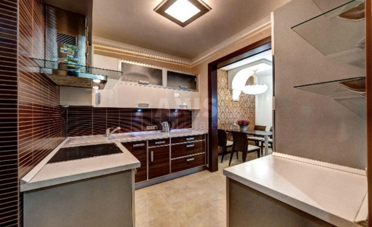 2k apartment vul. Verhovynna 35692227