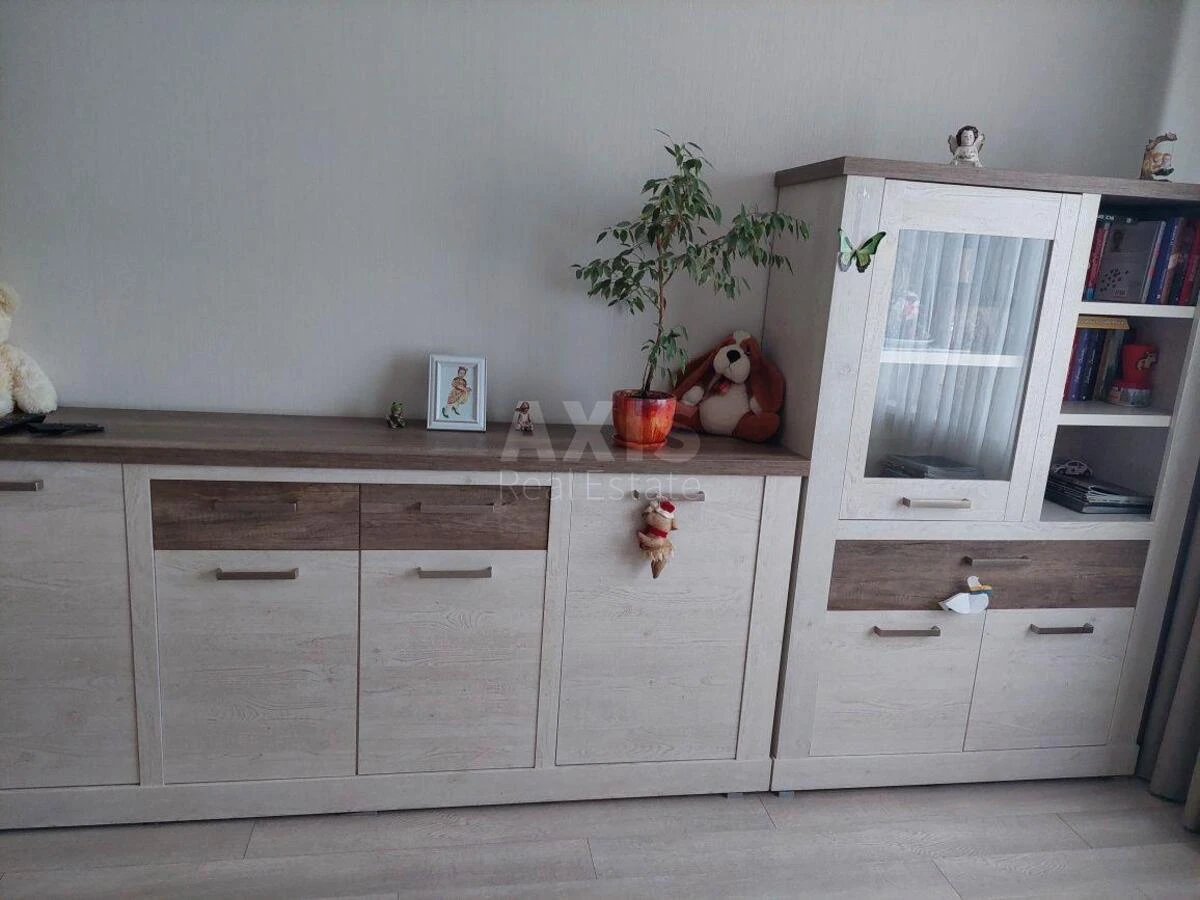 1k apartment vul. Myloslavs'ka 2695813