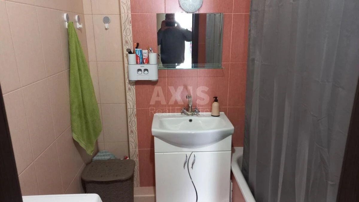 2k apartment vul. Kondratjuka Jurija 1697809