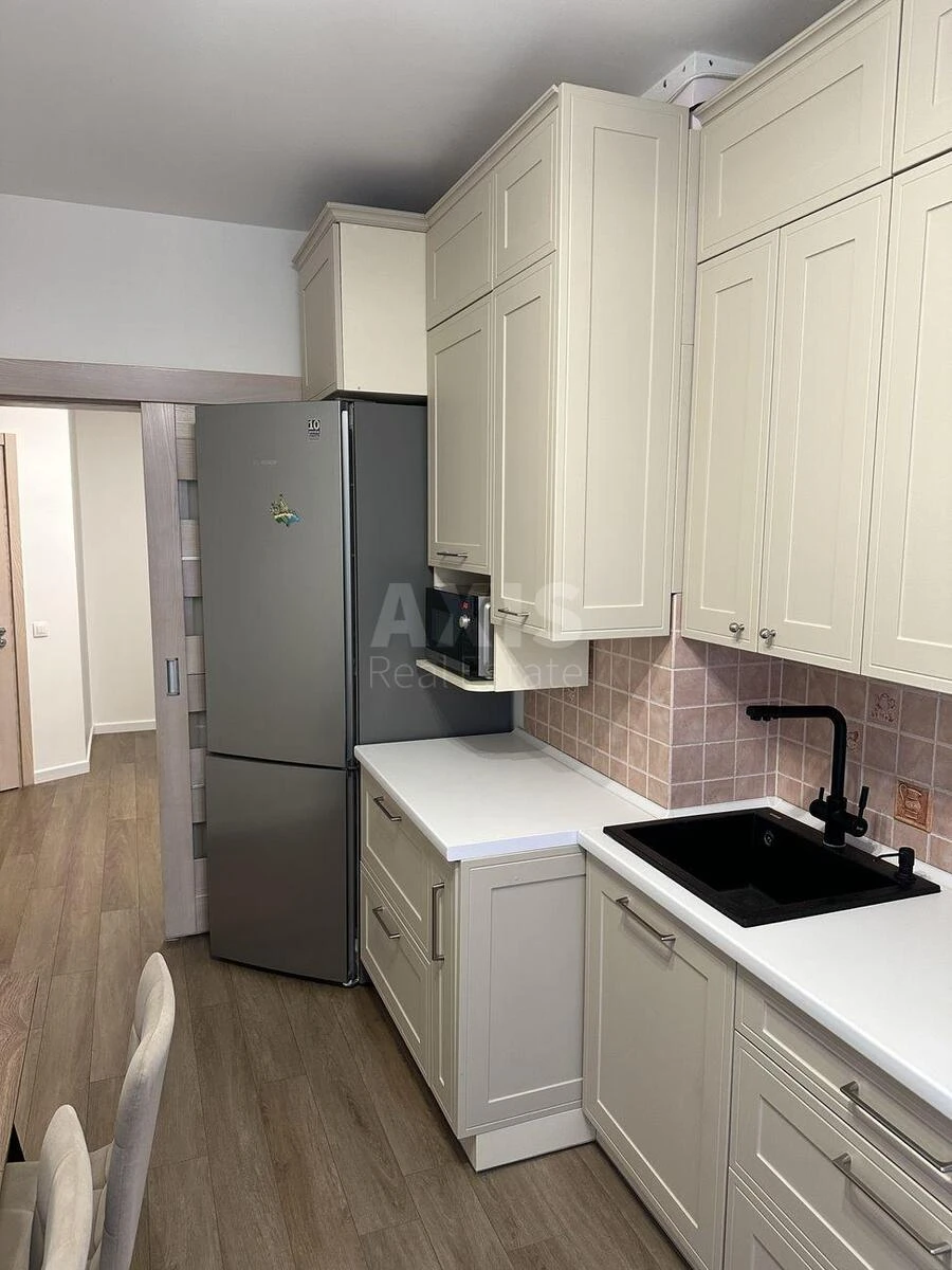 3k apartment nab. Dniprovs'ka 26Б687471