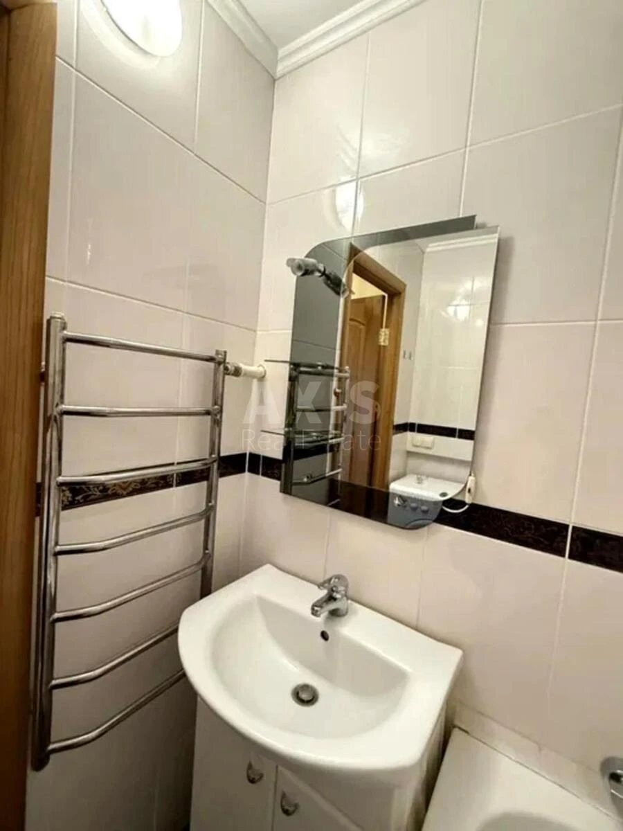 2к квартира ул. Миропольская 256684011