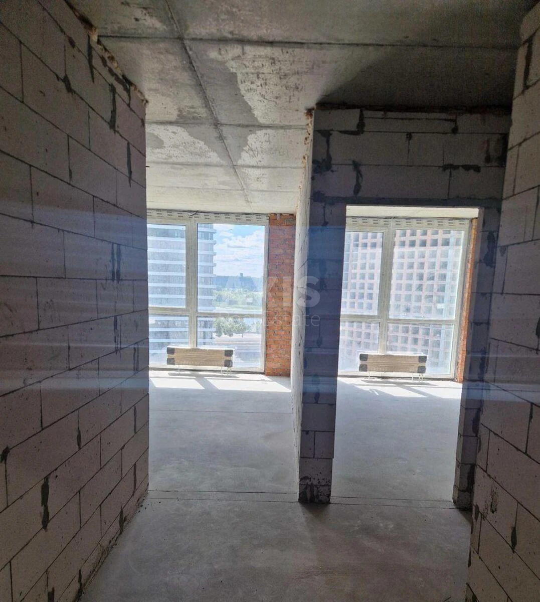 1k apartment nab. Dniprovs'ka 15628921
