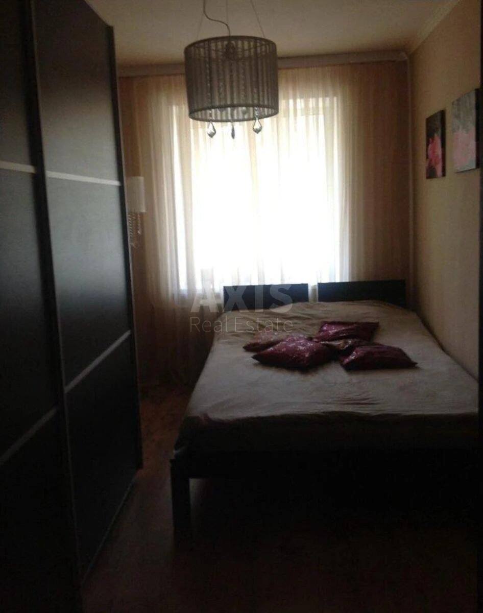 2к квартира ул. Кубанской Украины 28700685