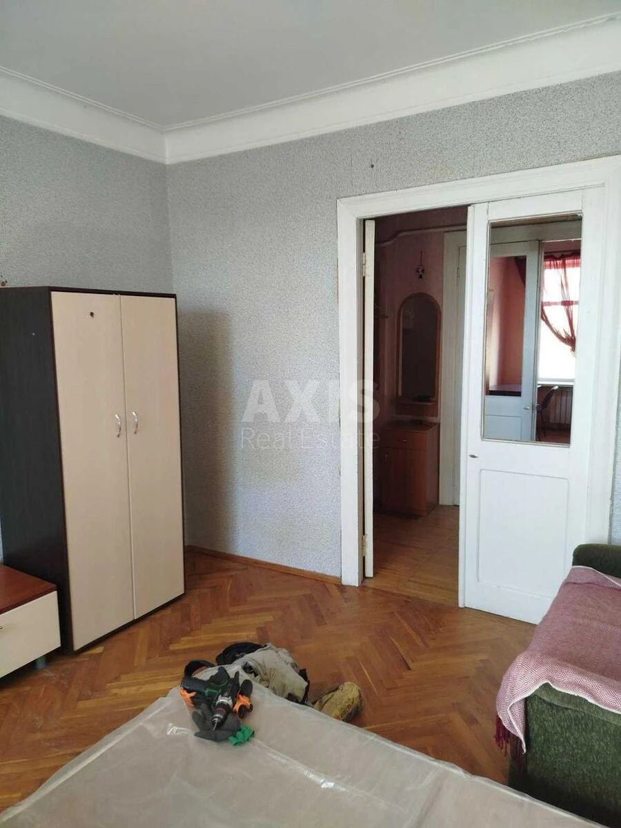3к квартира ул. Довженко Александра 10719091
