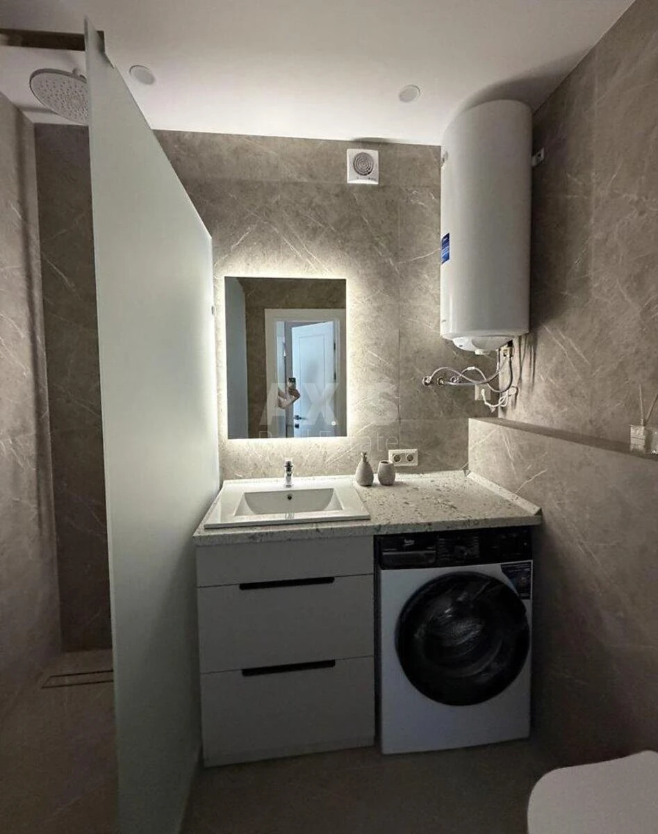 1к квартира ул. Семьи Кистяковских 10709656