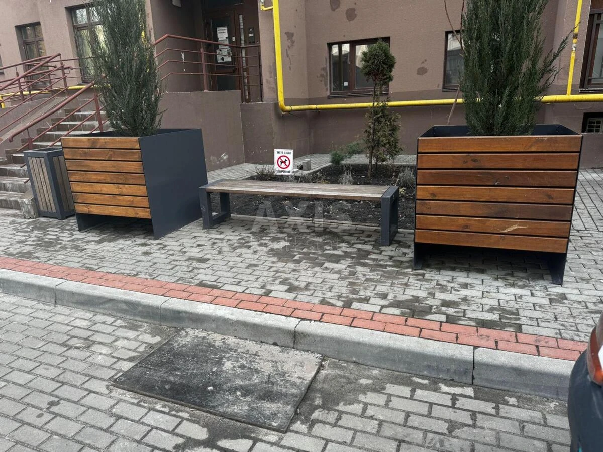 1k apartment vul. Glybochyc'ka 136966018