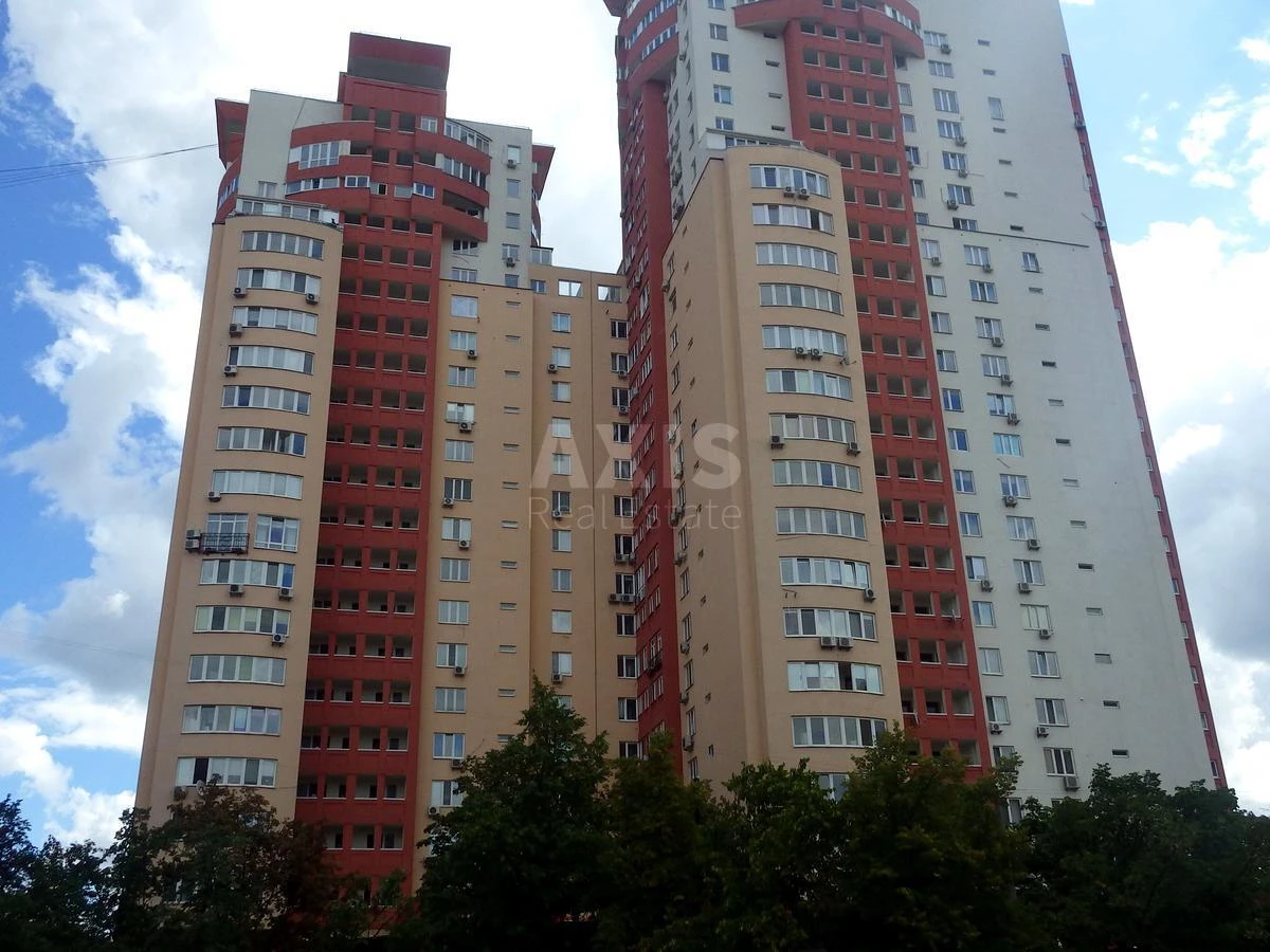 Офис пр-т Тычины Павла 18Б, 432м26926819