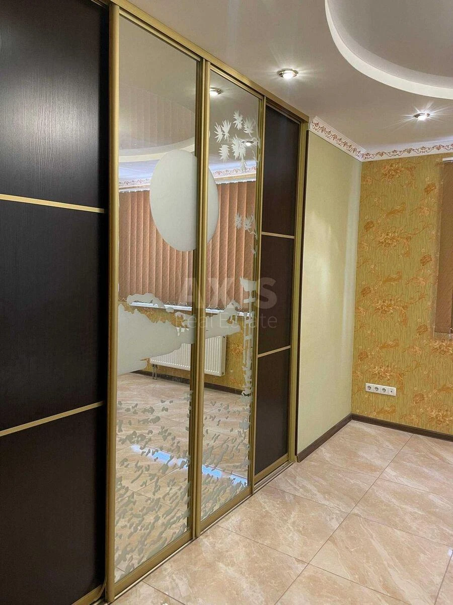4k apartment vul. Myshugy Oleksandra 126955314