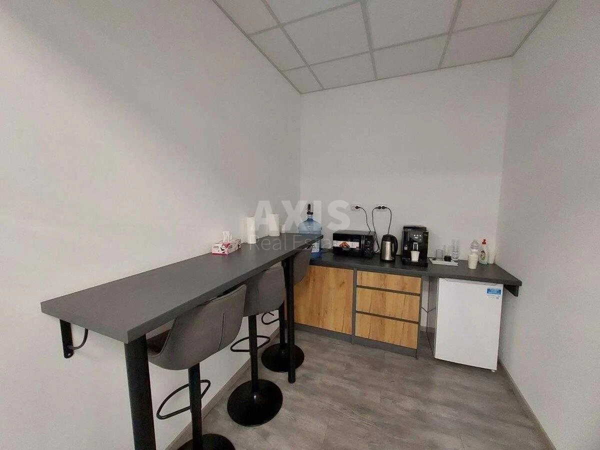 Office vul. Glybochyc'ka 17, 70m2681394