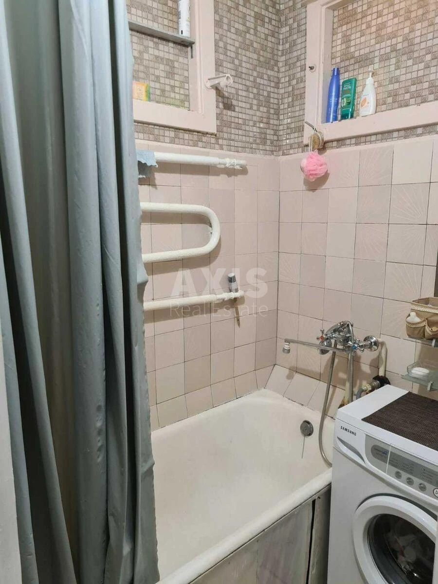 2k apartment vul. Entuziastiv 5700296