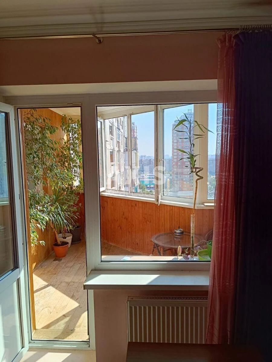 3k apartment vul. Александры Эстер 146997017